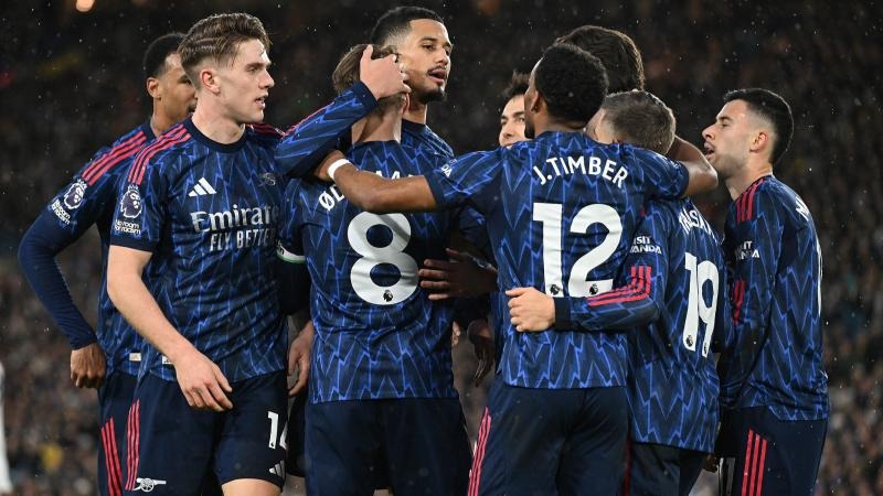 NBA战报：米勒27分，黄蜂123-116击败公牛